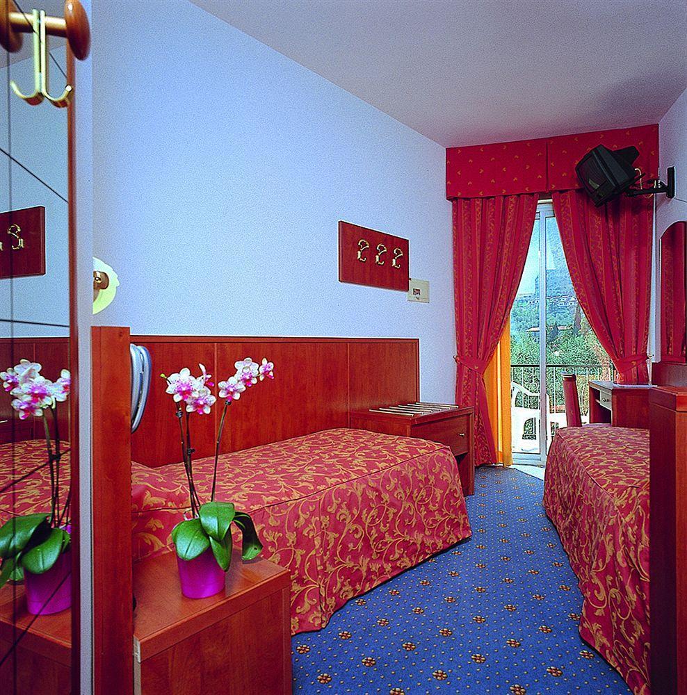 Hotel Garden Limone sul Garda Eksteriør billede