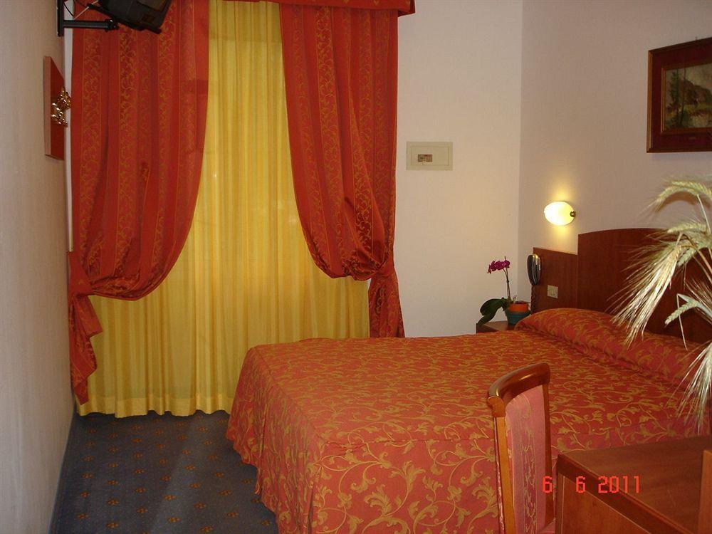 Hotel Garden Limone sul Garda Eksteriør billede